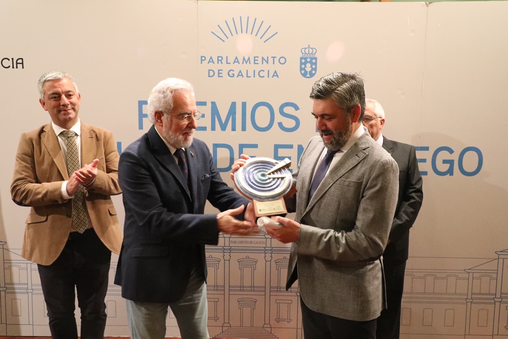 Entregados no Parlamento os XXV Premios de publicidade en galego